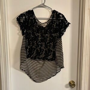 ISSI Black and Gray Asymmetrical Ruffled Blouse
